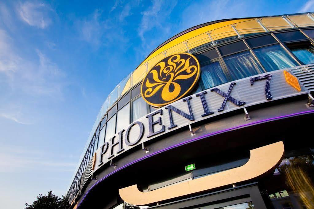 Phoenix7 Мёдлинг Экстерьер фото